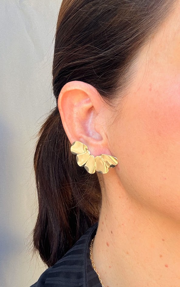 Brinco Ear Cuff Folhas Banho Dourado
