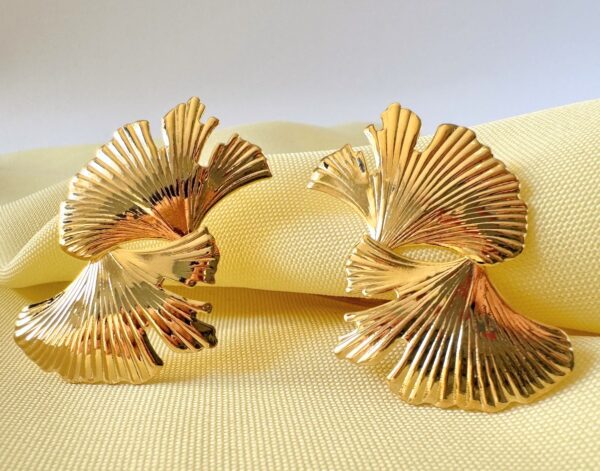 Brinco Folhas Orgânico Banho Dourado - Image 2