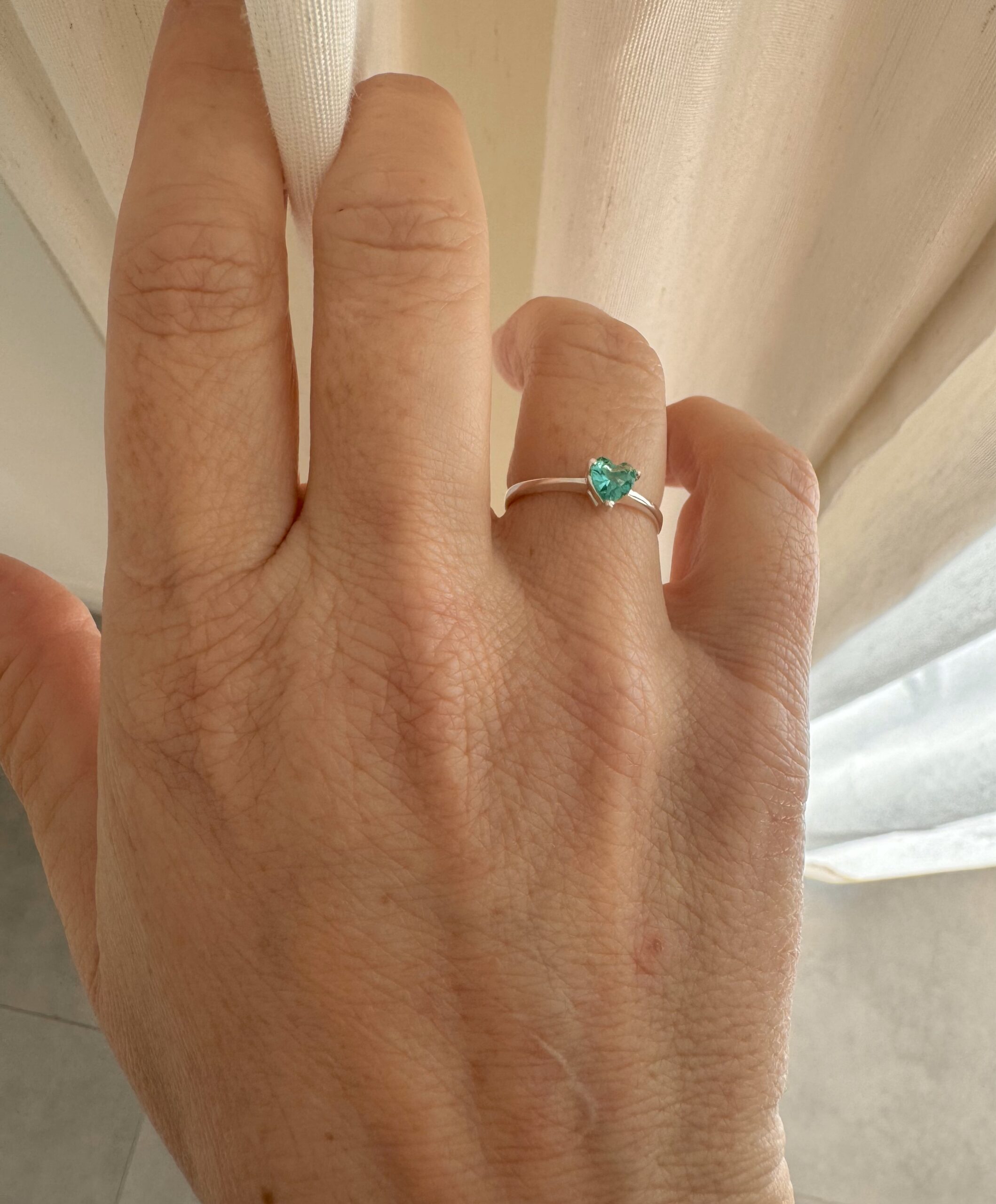 Anel Coração Tiffany Cravejado Prata  925