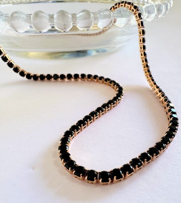Choker Riviera Preta Ouro Rose - Image 3