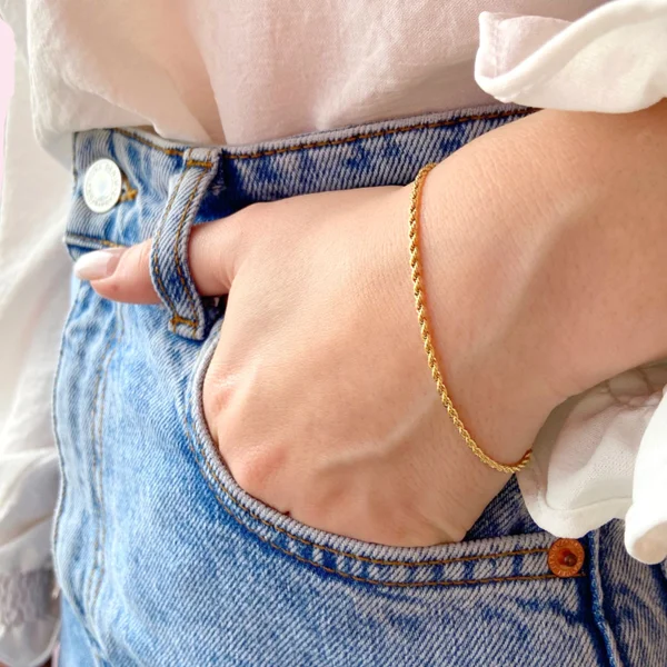 Pulseira Delicada Cordão Baiano Banho Dourado