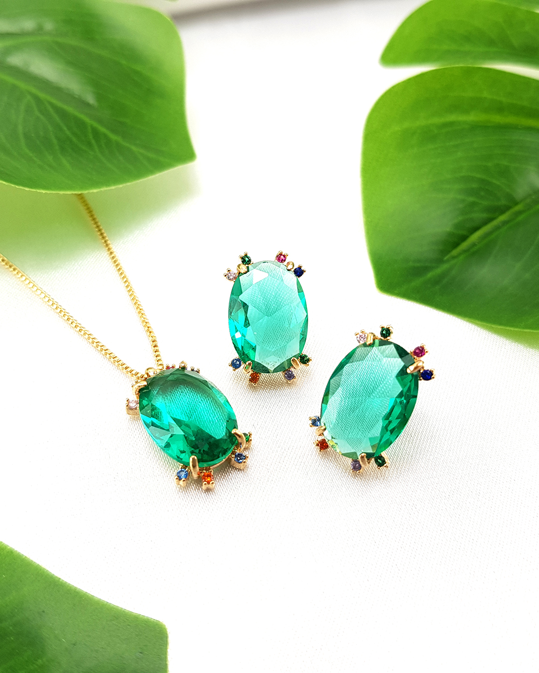 Conjunto Esmeralda Fusion Banho Dourado