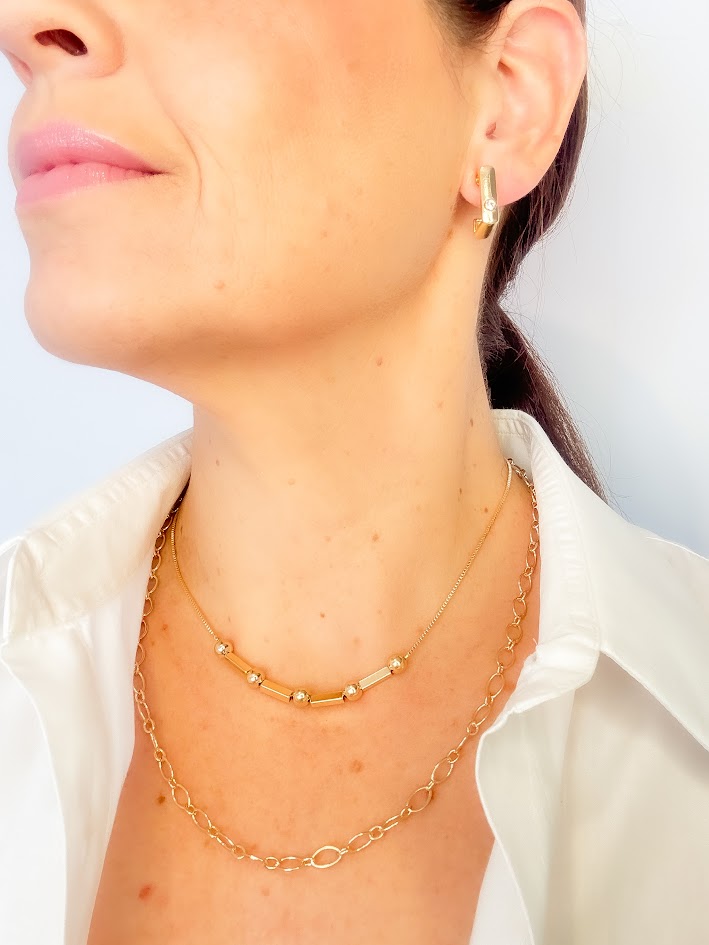 Brinco Argola Quadrada com Zircônia Banho Dourado