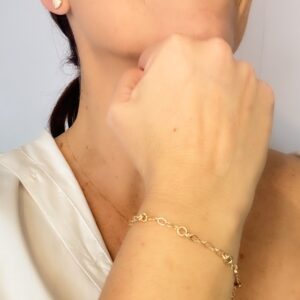 Pulseira com Elos Detalhados Banho Dourado