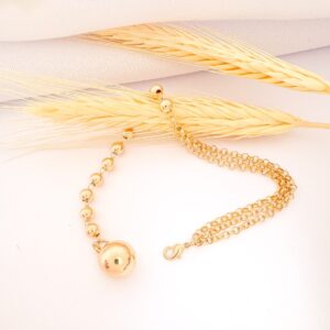Pulseira com Esfera e Três Correntes Banho Dourado