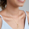 Pingente Menino Cravejado Cristal Banho Dourado