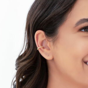 Piercing Bolinhas Lisas Banho Dourado