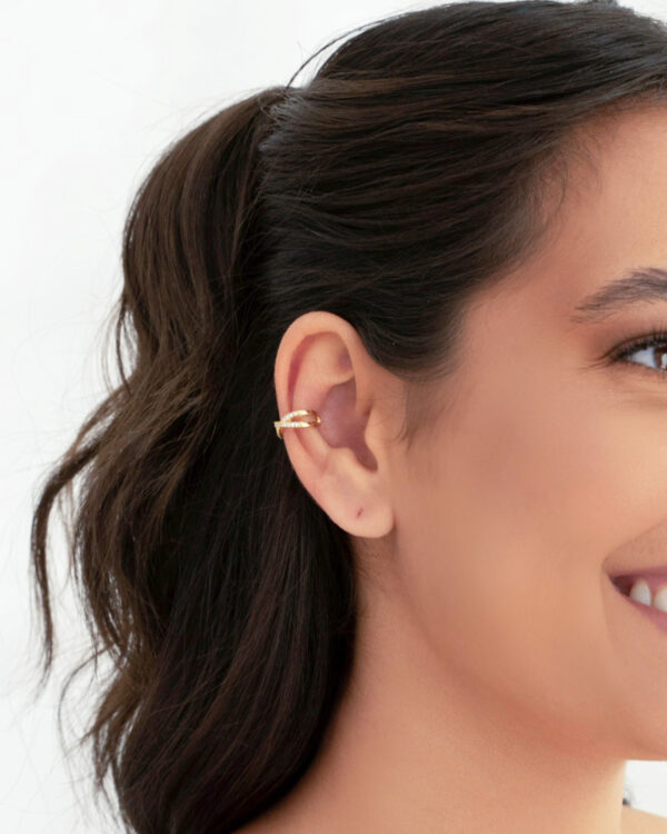 Piercing em X Cravejado Cristal Banho Dourado - Image 3