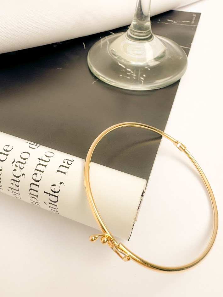 Bracelete Minimalista com Fecho Banho Dourado