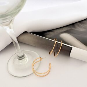 Brinco Argola com Dois Filetes Banho Dourado