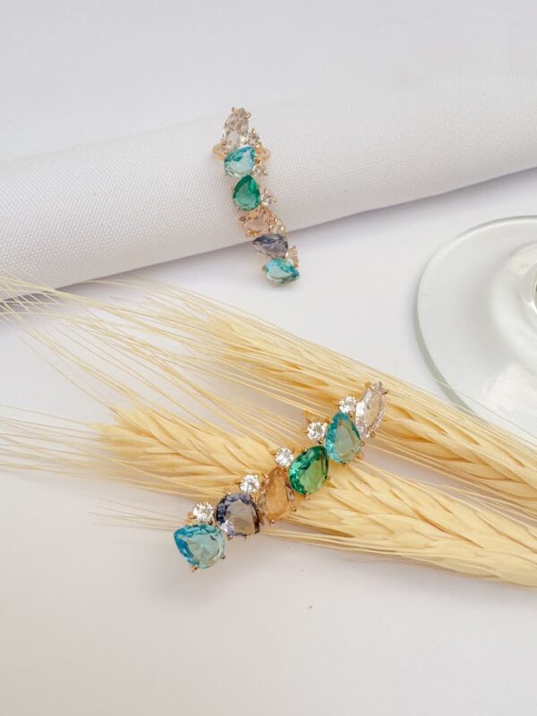 Brinco Ear Cuff com Cristais Coloridos Banho Dourado