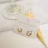 Brinco Mini Argola Click Liso Banho Dourado