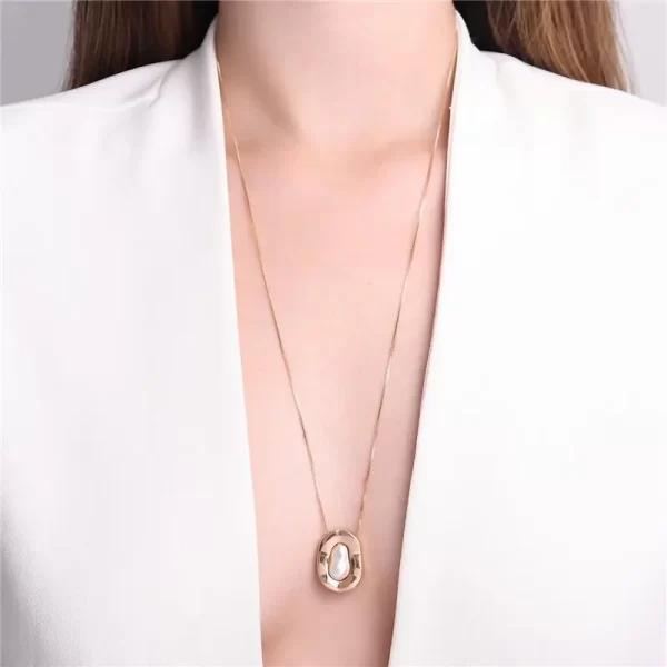 Colar Oval Orgânico com Pedra Rústica Banho Dourado - Image 2