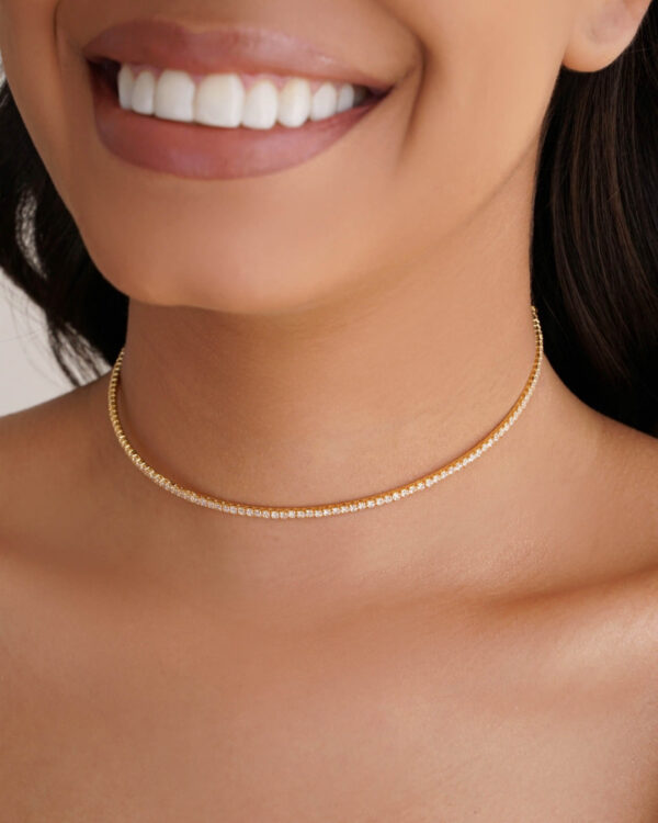 Aro Riviera com Cristal Banho Dourado
