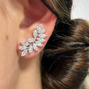 Brinco Ear Cuff Folhas com Zircônias Banho Branco