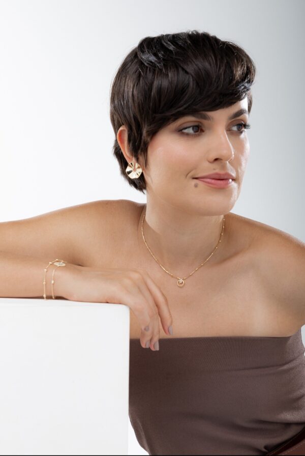 Colar Veneziana com Bolinhas e Círculo Banho Dourado - Image 3