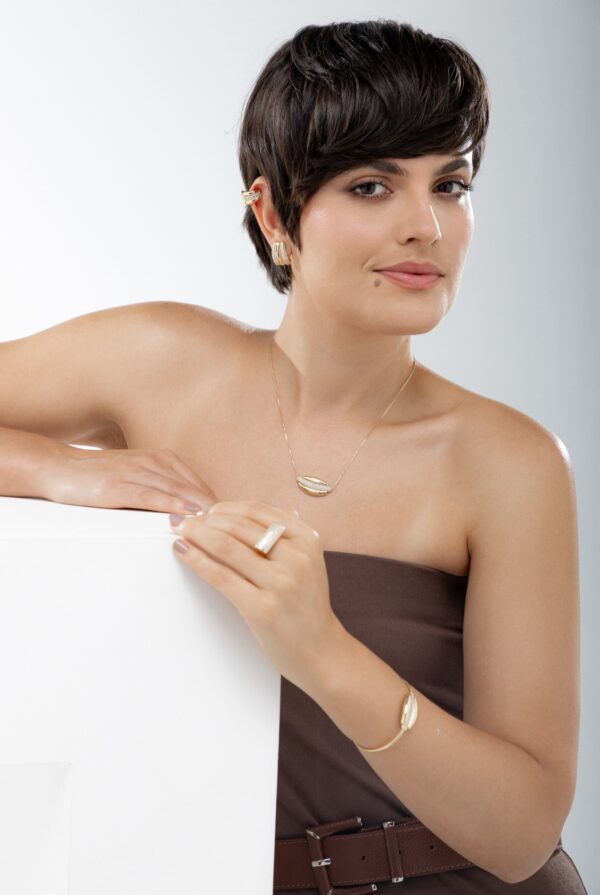 Colar Aurora Liso Cravejado Banho Dourado - Image 3