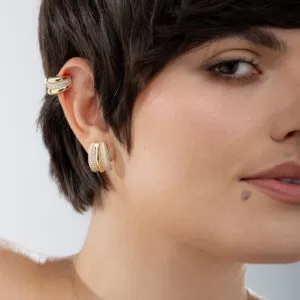 Brinco Aurora Liso Cravejado Banho Dourado