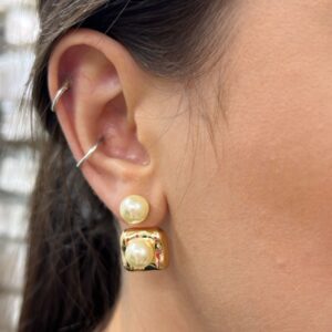 Brinco Ear Jacket Quadradinho Orgânico com Pérola Banho Dourado