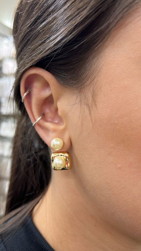 Brinco Ear Jacket Quadradinho Orgânico com Pérola Banho Dourado