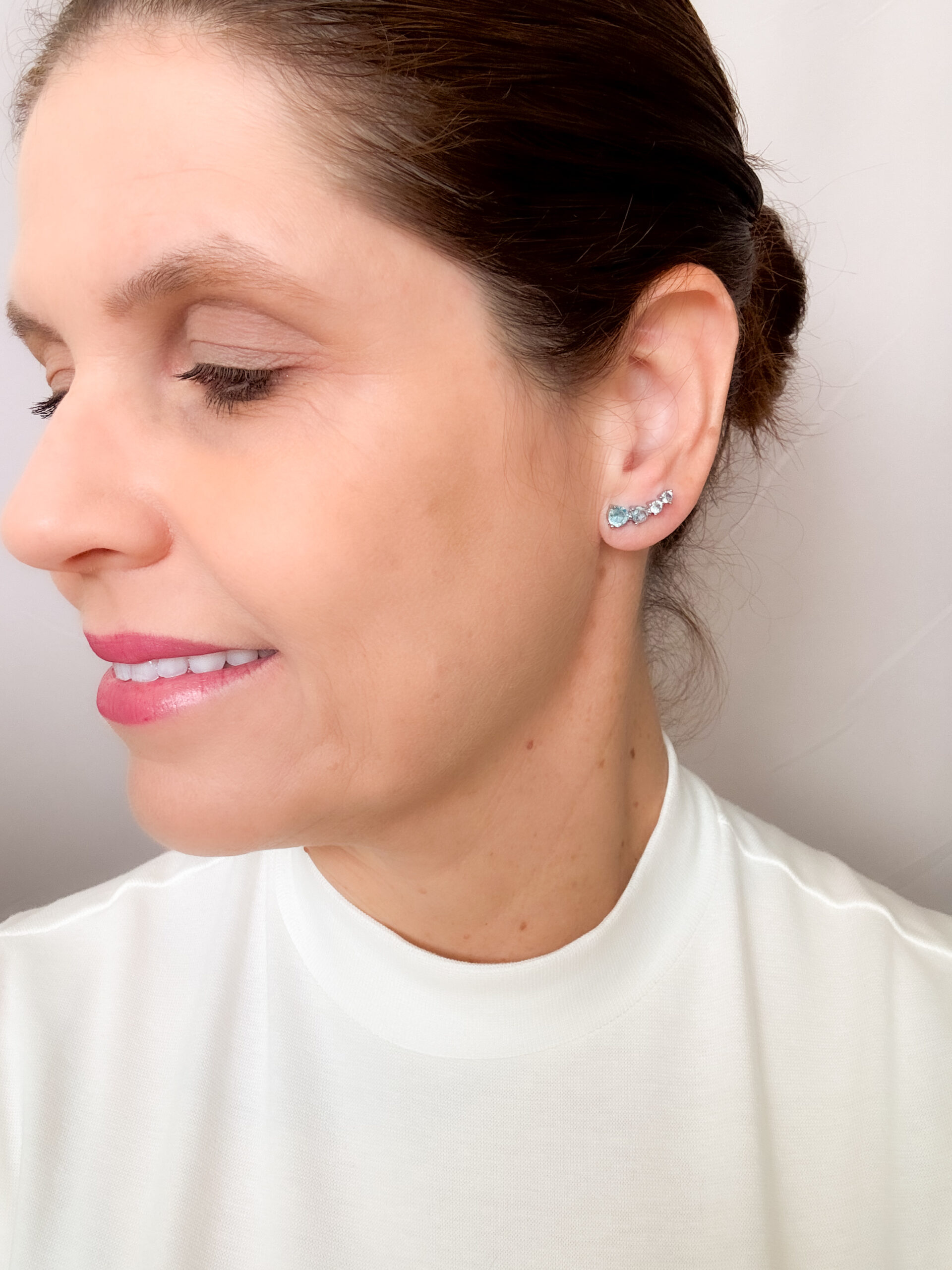 Brinco Ear Cuff Aquamarine Banho Branco