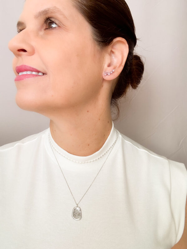 Brinco Ear Cuff Rosa Bebê Banho Branco - Image 3